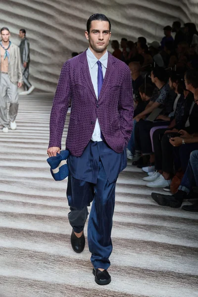 Look 56